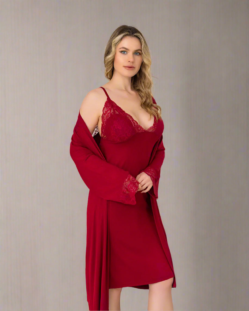 A sophisticated robe shirt that gives you a distinctive look