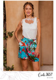 Pajama shorts with a scoop neckline