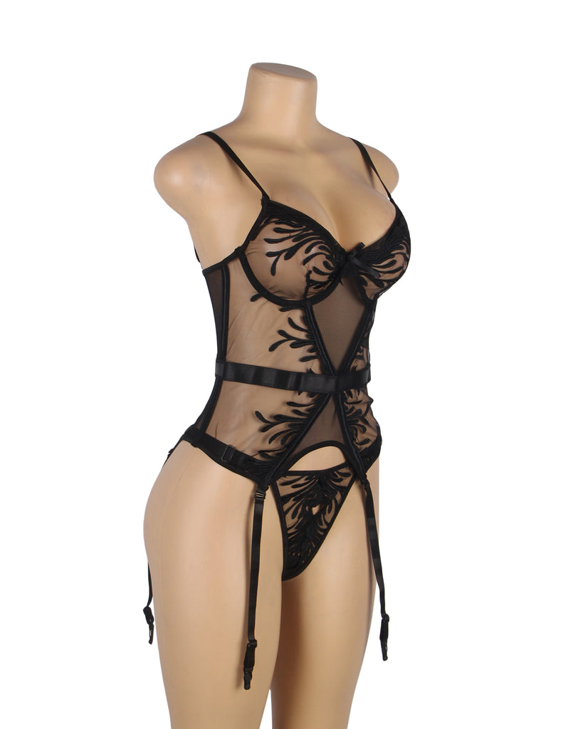 Elegant Embroidery Garter Lingerie Egypt With Long Row Of Back Buckles