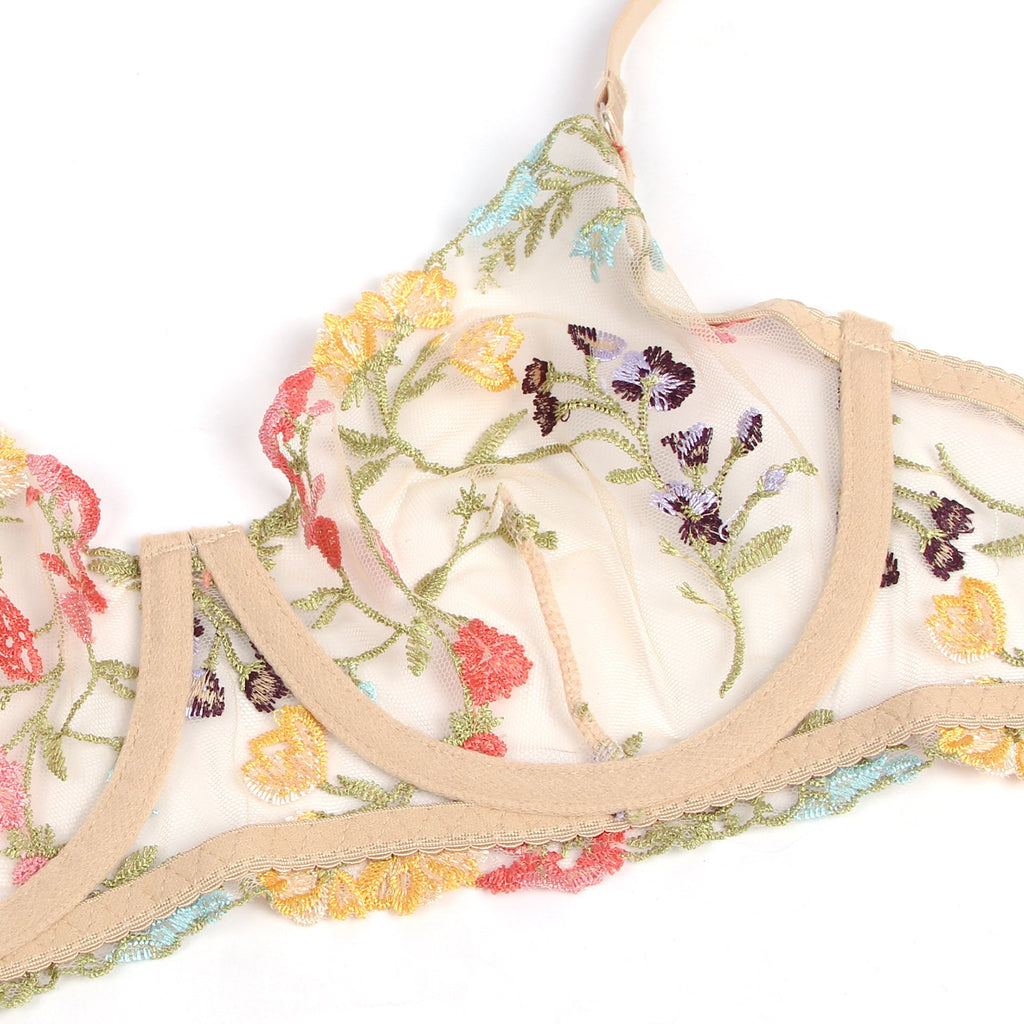 New Floral Embroidery Underwire Lingerie Set