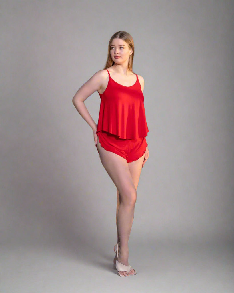 Two-piece pajamas: T-shirt: soft pure cotton. Shorts: pure cotton.