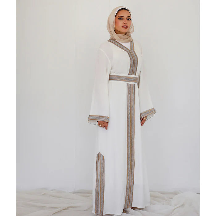 White embroidered Moroccan kaftan