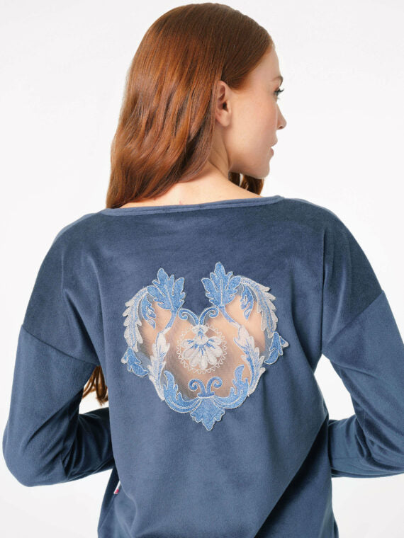 Anil Women’s Velvet Back Embroidered Long Sleeve Sweatshirt And Side Pocket Trousers Pajama Set