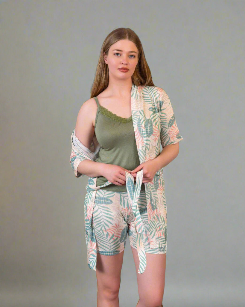 3-piece pajama set for a T-shirt, shorts, or a short robe