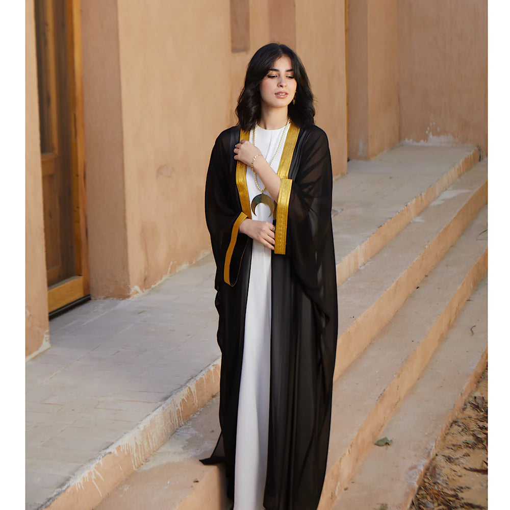 Black bisht abaya