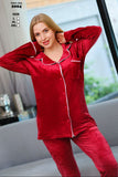 Elegant women's pajamas