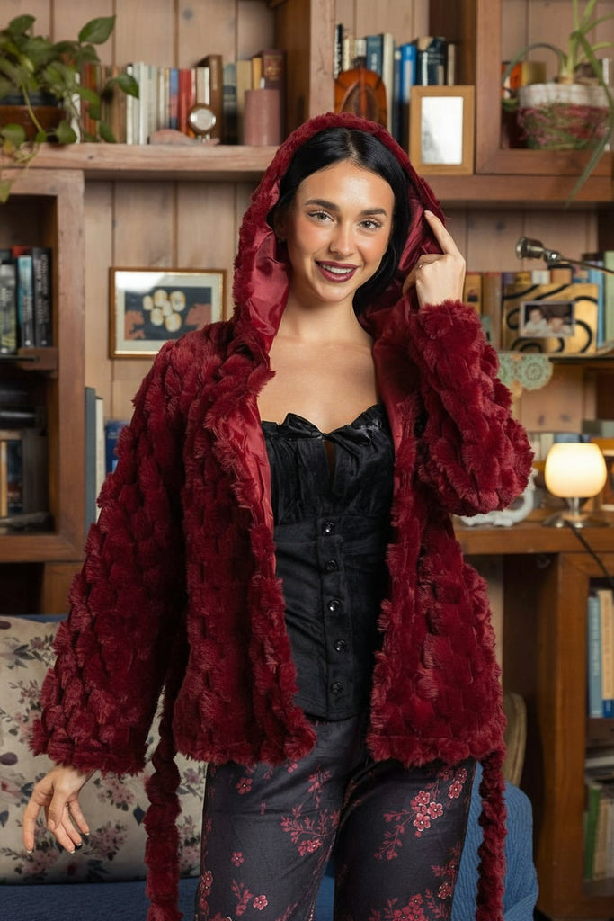 Women's 3-piece pajamas: top, pants, and jacket