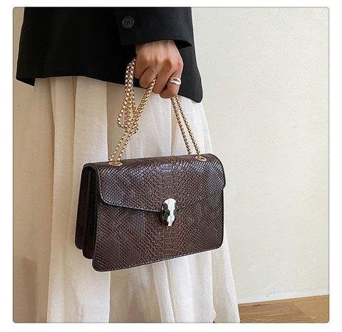 Snake pattern luxury square chain bag