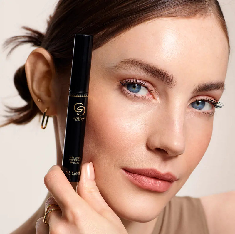 Giordani Gold Lash Iconic Waterproof Mascara