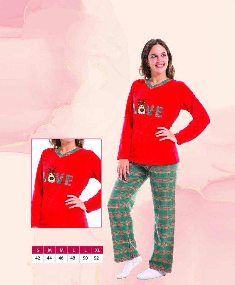 Stylish villa plush pajamas