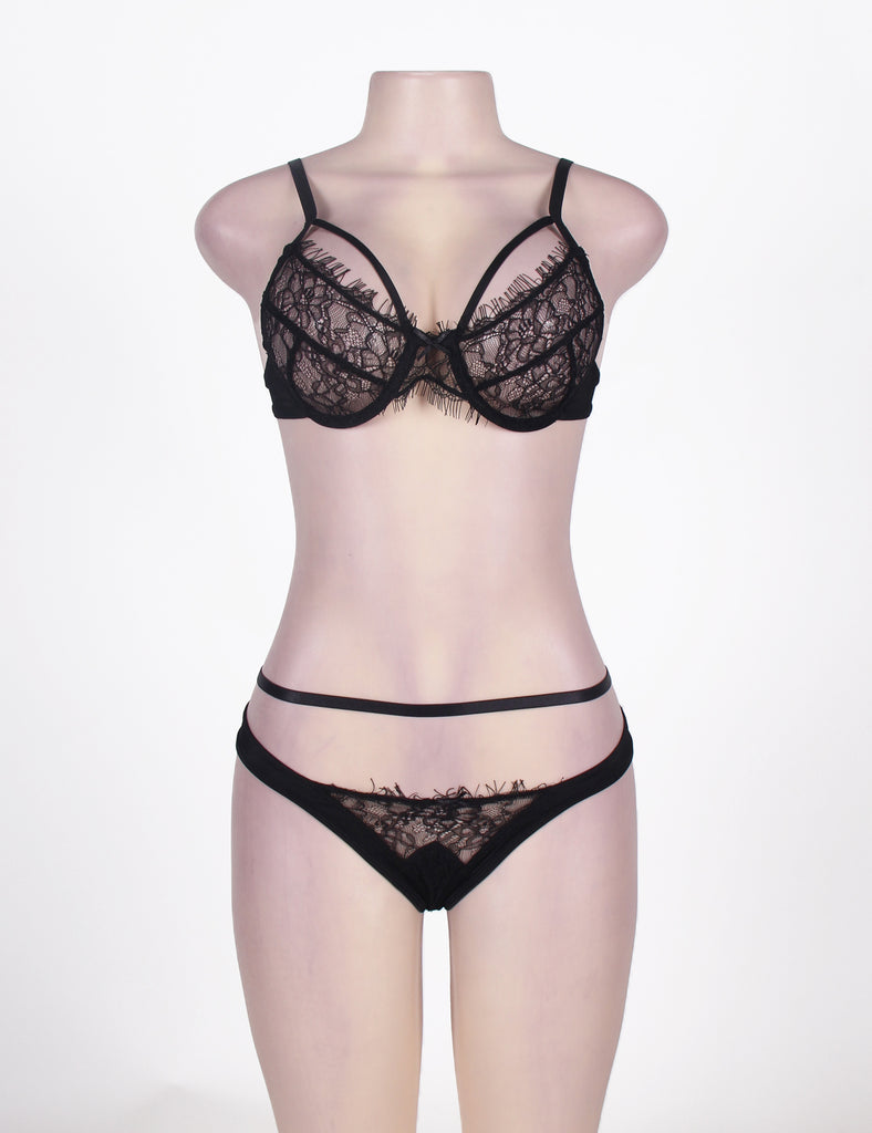 Plus Size Black & White Eyelash Lace Bra Set