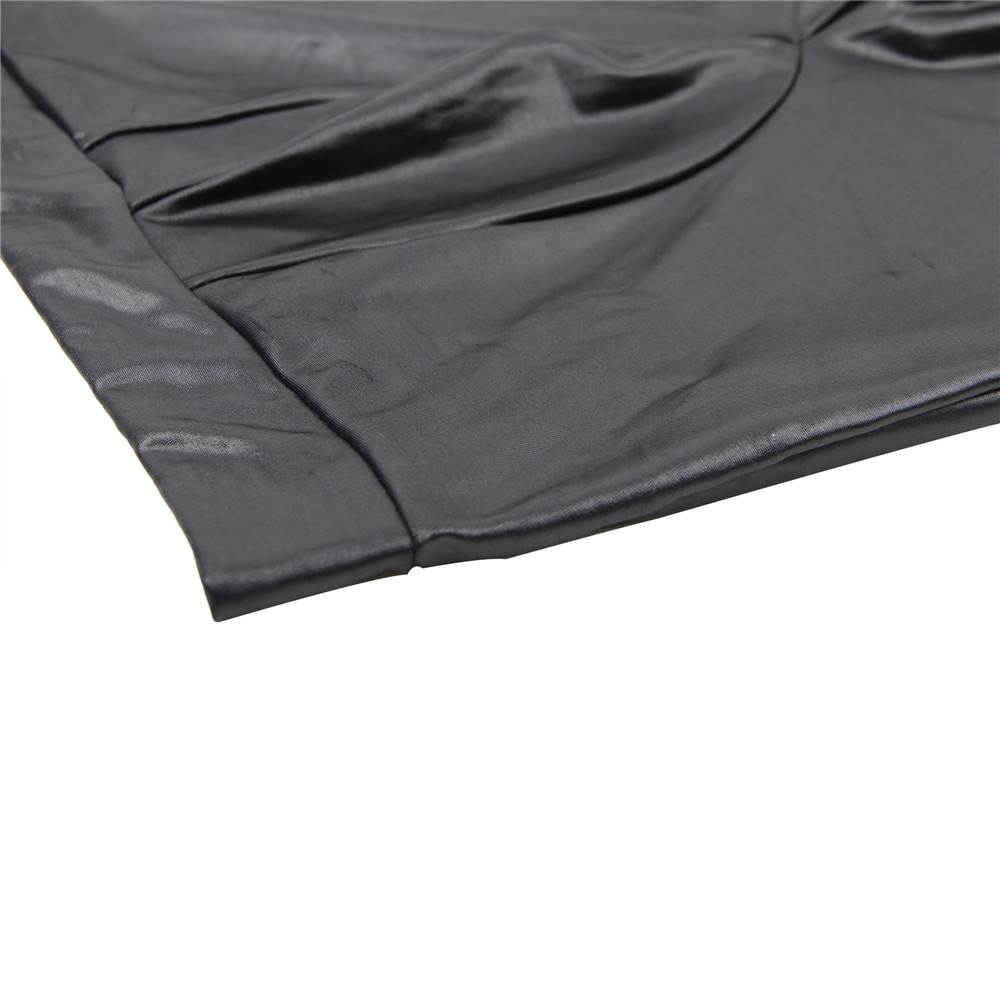 Men‘s Leather Pants With Exposed Hips