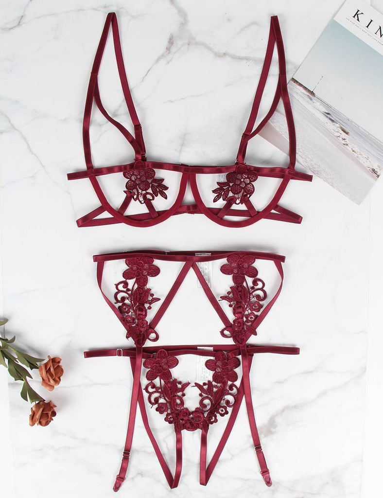 Plus Size Sexy 3pcs Red Embroidery Applique Bra Panty Set With Underwire Egypt