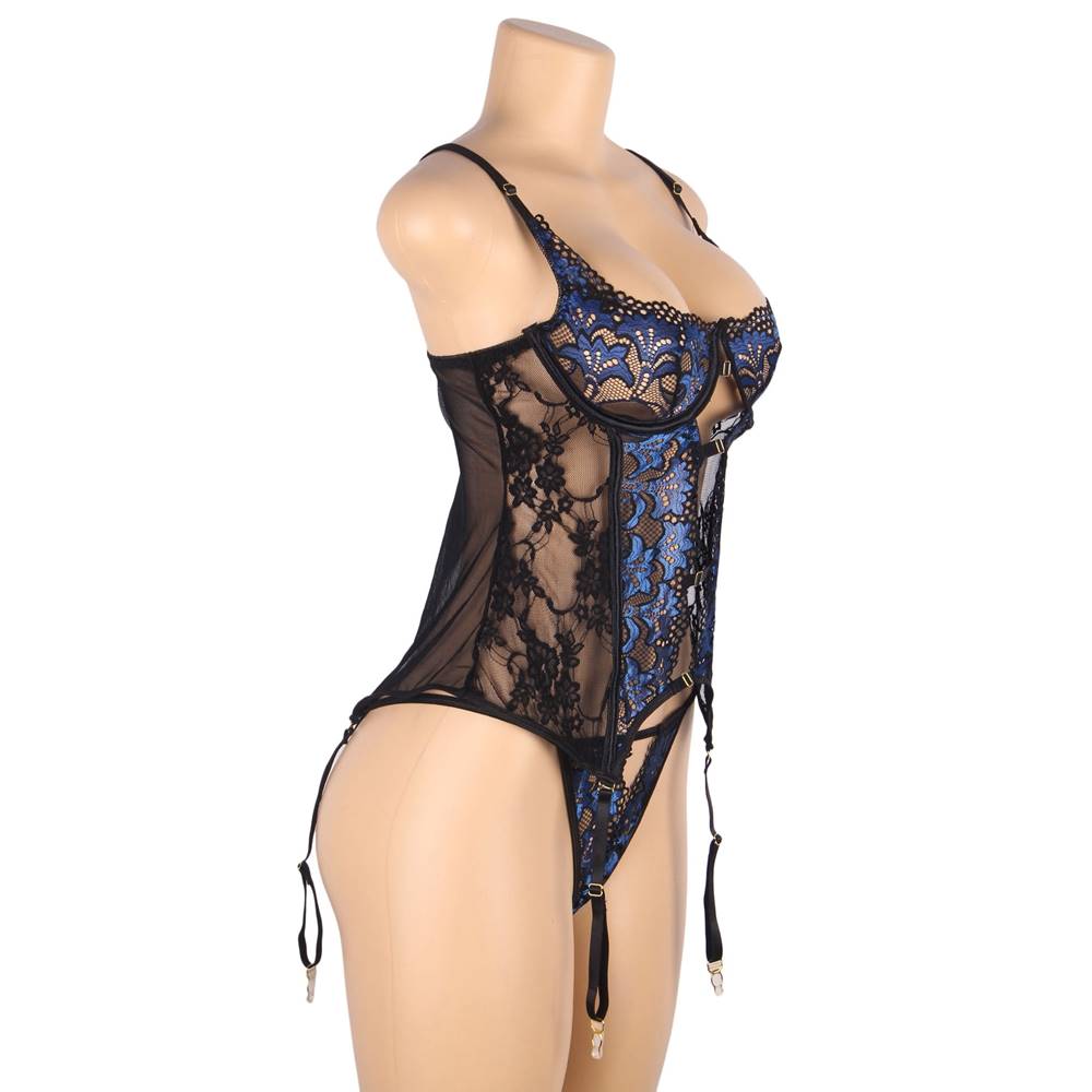 Sexy Egypt Lace Stitching Gartered Lingerie Set With Underwire