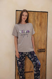 Half-sleeve pajamas with pants