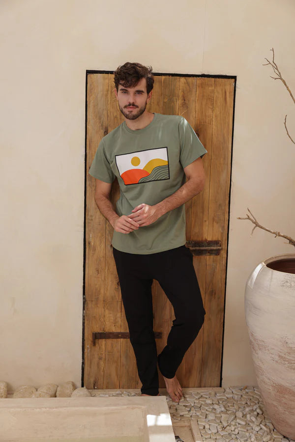 Men's half-sleeve pajamas with sun pants