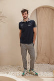Training pants with a half-sleeve collar