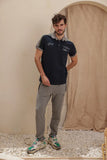 Training pants with a half-sleeve collar