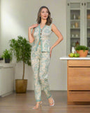 Women's turquoise pajamas