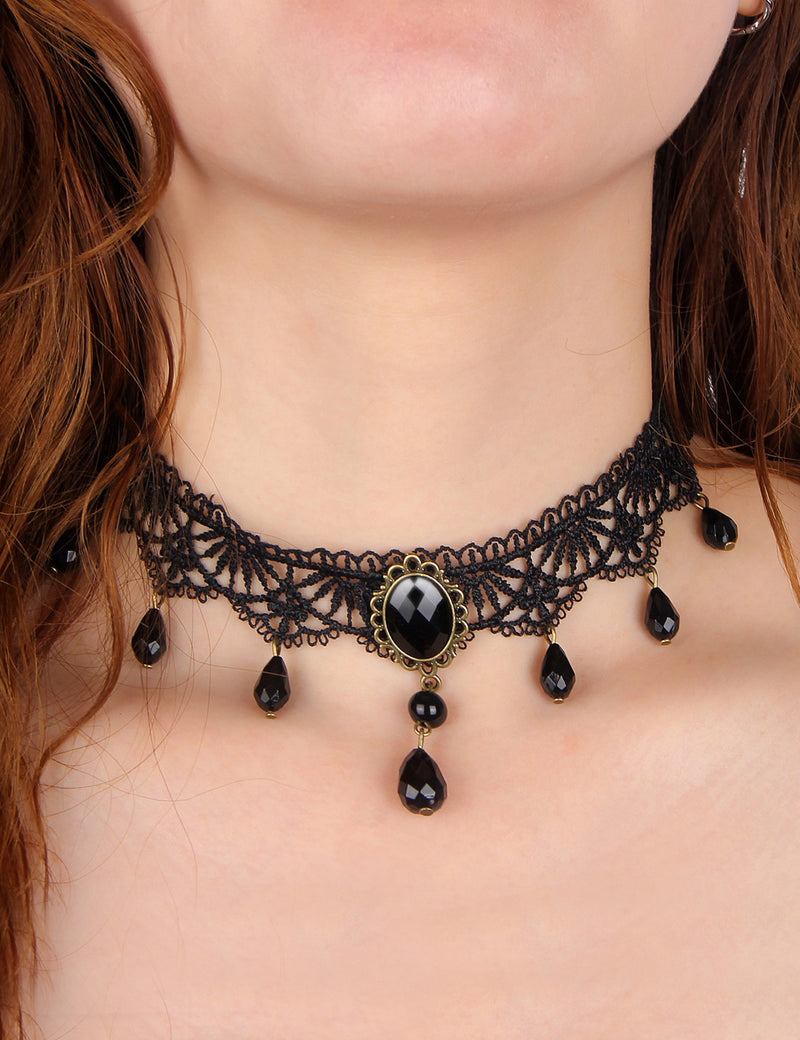 Black Vintage Lace Gemstone Bead Pendant Neckless