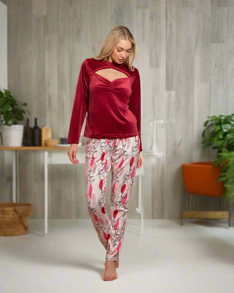 Two-piece pajama set made of Turkish velvet, lined with Turkish Manifa