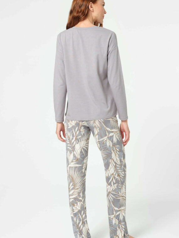 Women’s Long Sleeve T-Shirt and Trousers Set