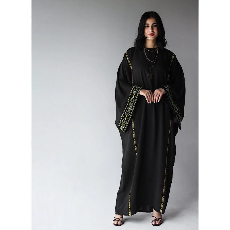 Geometric Bedouin embroidered kaftan