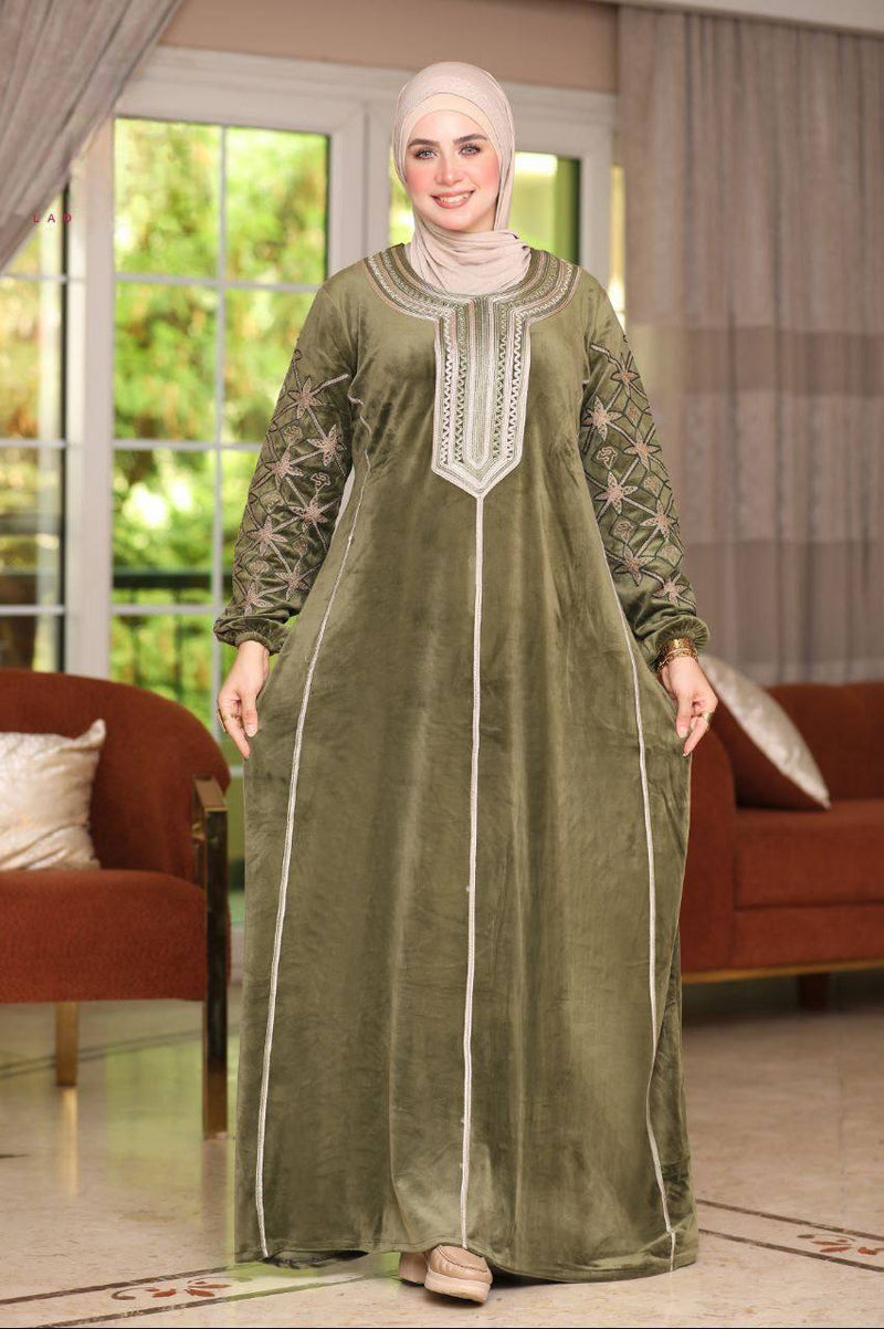 Women's winter abaya