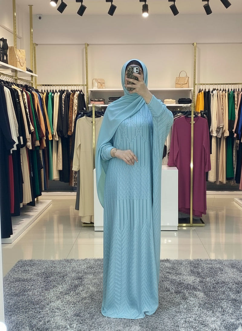 Women's velvet pleated abaya