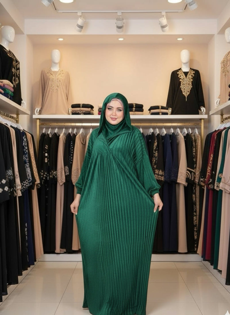 Women's velvet pleated abaya