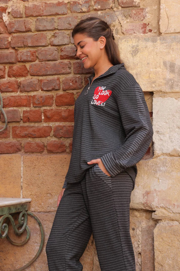 2-piece winter pajama set made of high-quality jacquard material, soft and warm