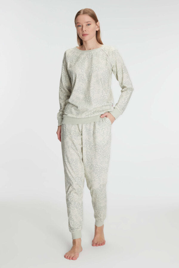 Women’s Cotton Long Sleeve Winter Pajama Set