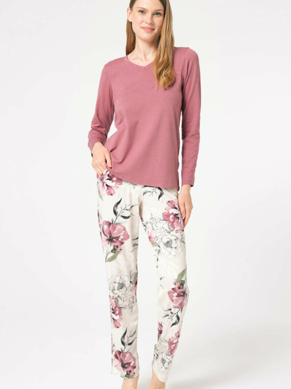 Women’s Long Sleeve T-Shirt and Trousers Set