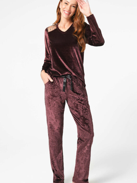Women’s Long Sleeve Sweatshirt and Trousers Set