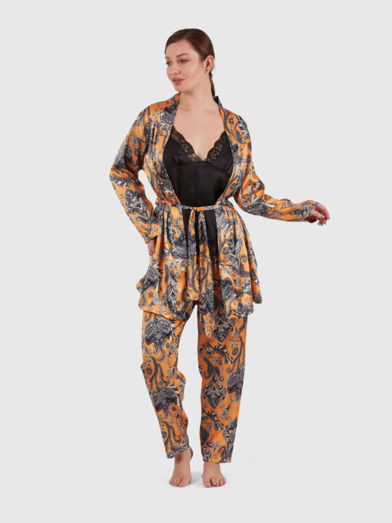 Anil Women’s Satin Pajamas Set With Robe