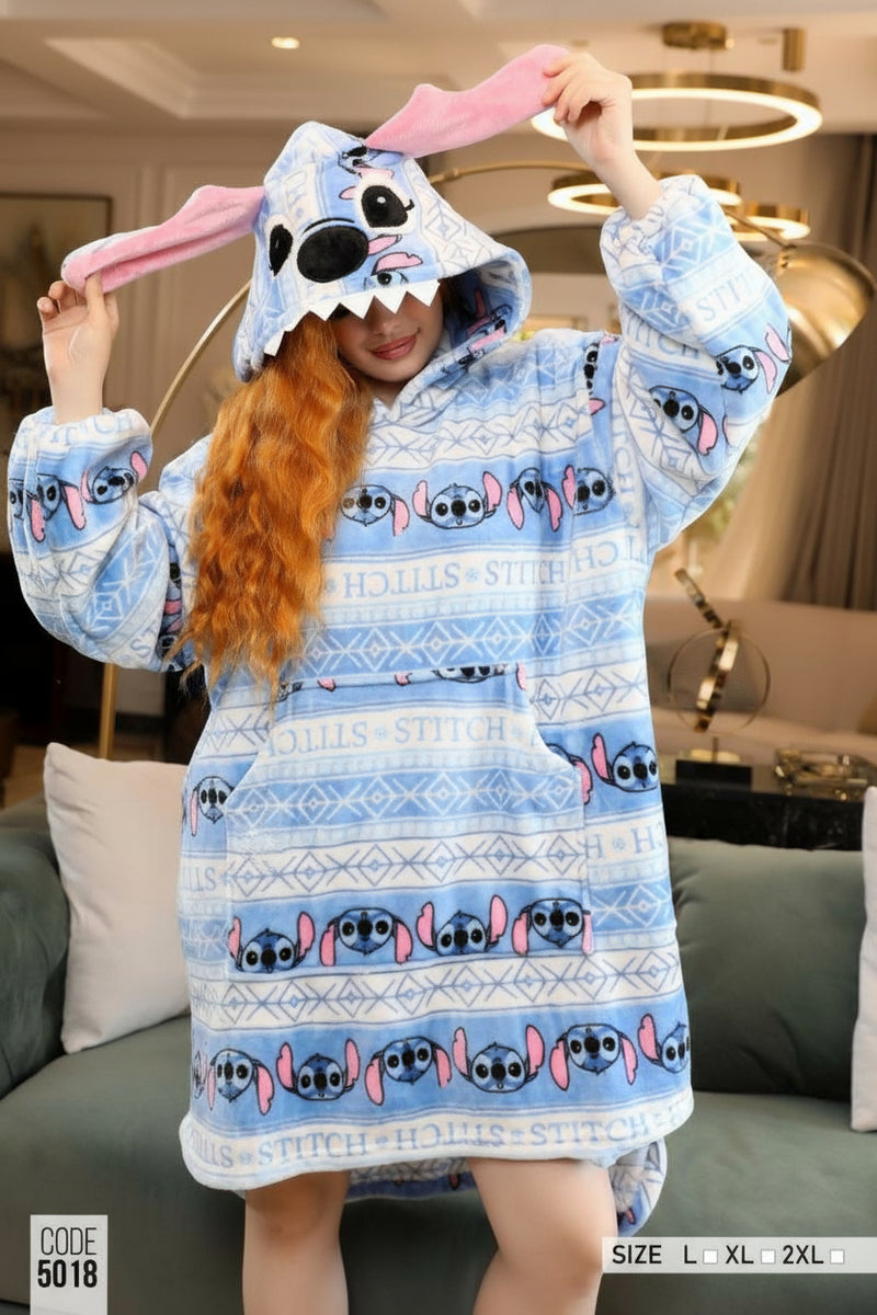 Soft velvet winter poncho with stitching