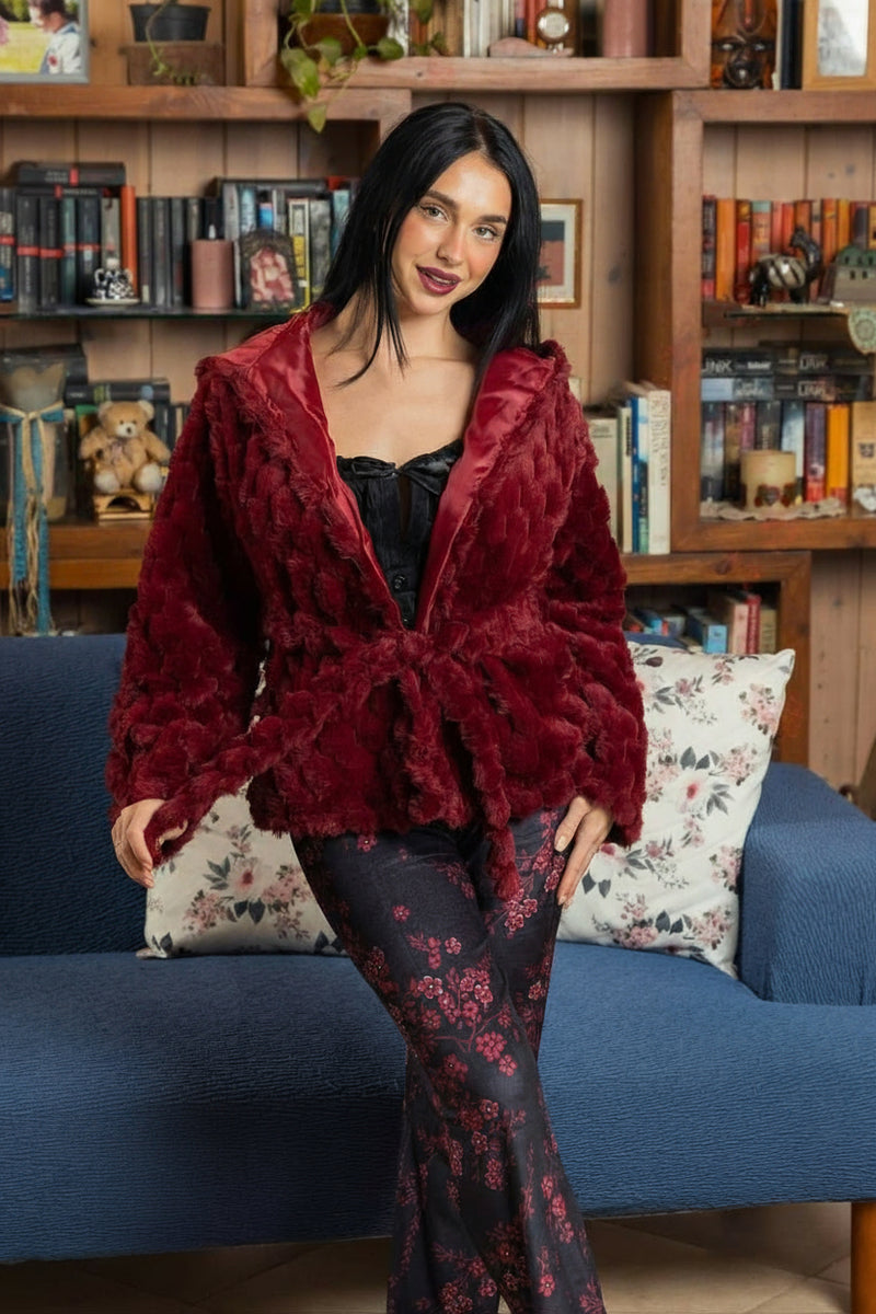 Women's 3-piece pajamas: top, pants, and jacket