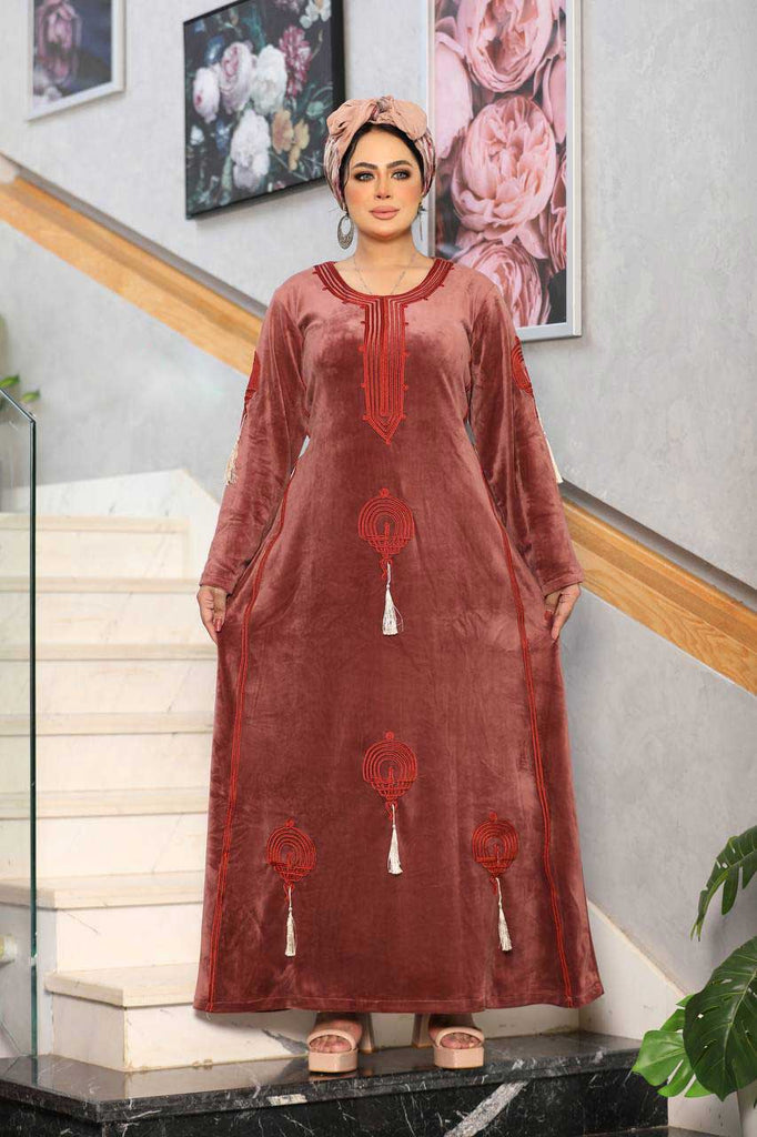 Elegant women's winter abaya