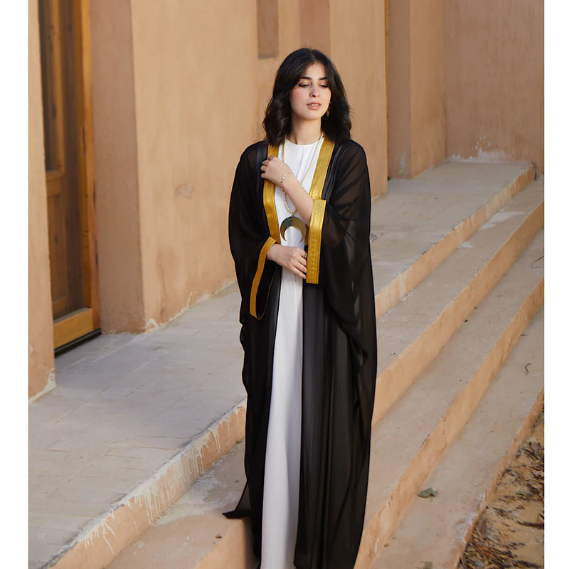 Black bisht abaya