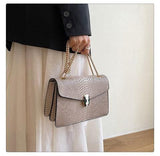 Snake pattern luxury square chain bag