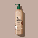 Shampoo for dry hair with organic wheat and coconut extracts