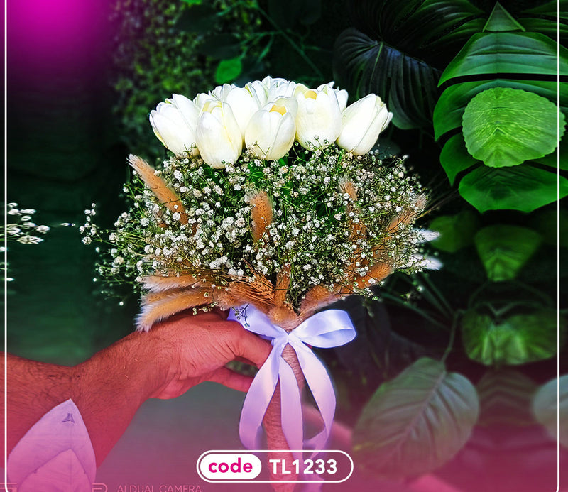 Flower bouquet of 15 roses