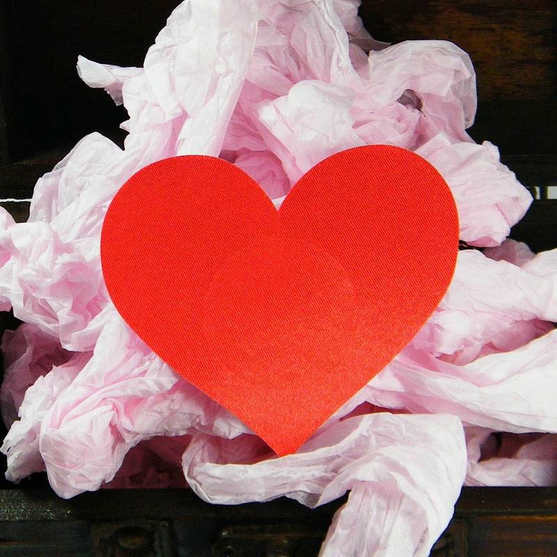 Red Heart Nipple Cover Up With Farawlaya