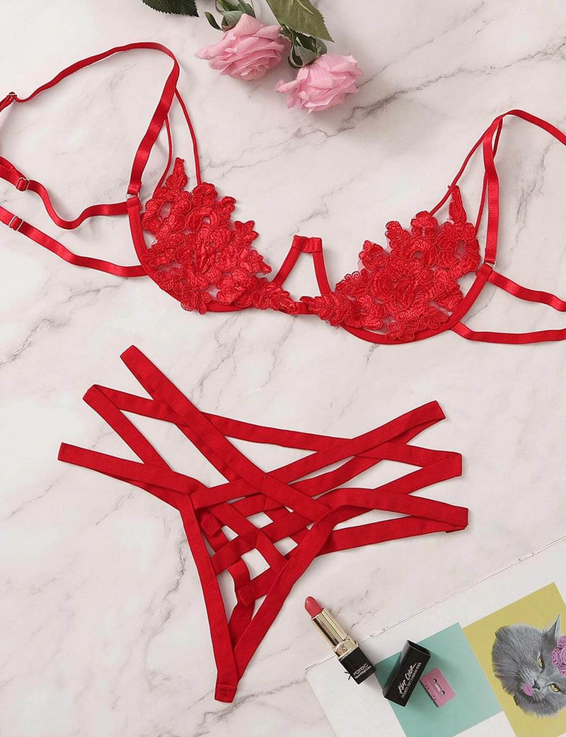 Plus Size Black Elegant Embroidery Fashion Bra Set With Underwire