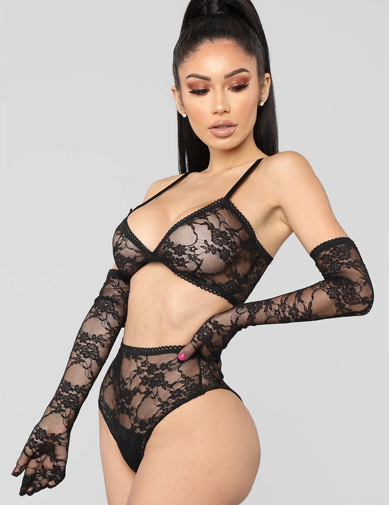 See-through sexy women‘s full lace high stretch bra panty set with sleeves