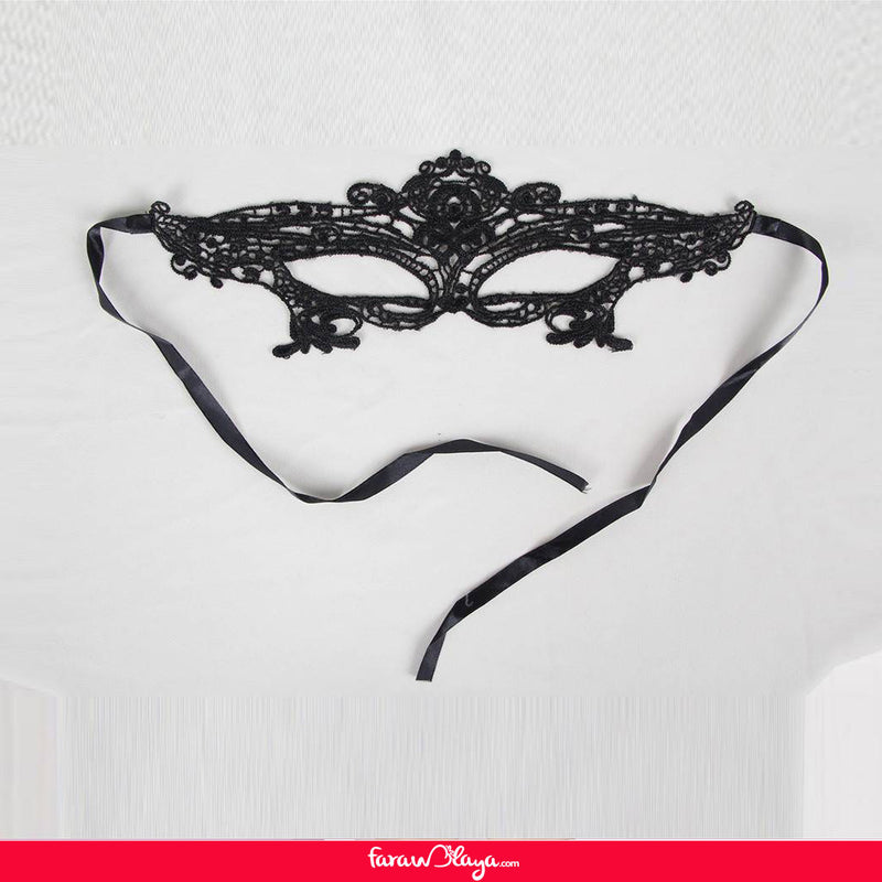Enchanting Black Lace eye mask