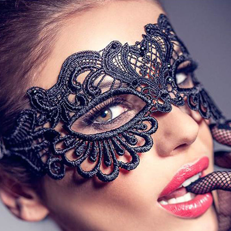 Enchanting Sexy Black Lace Eye Mask