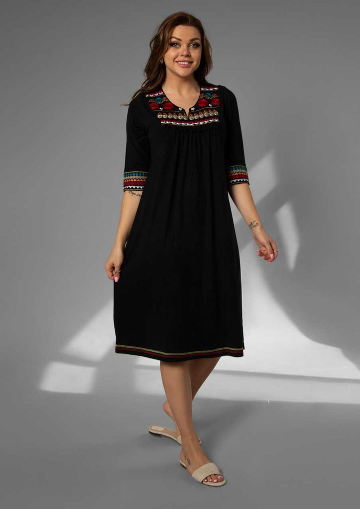 Summer elegant embroidered cotton nightgown for women