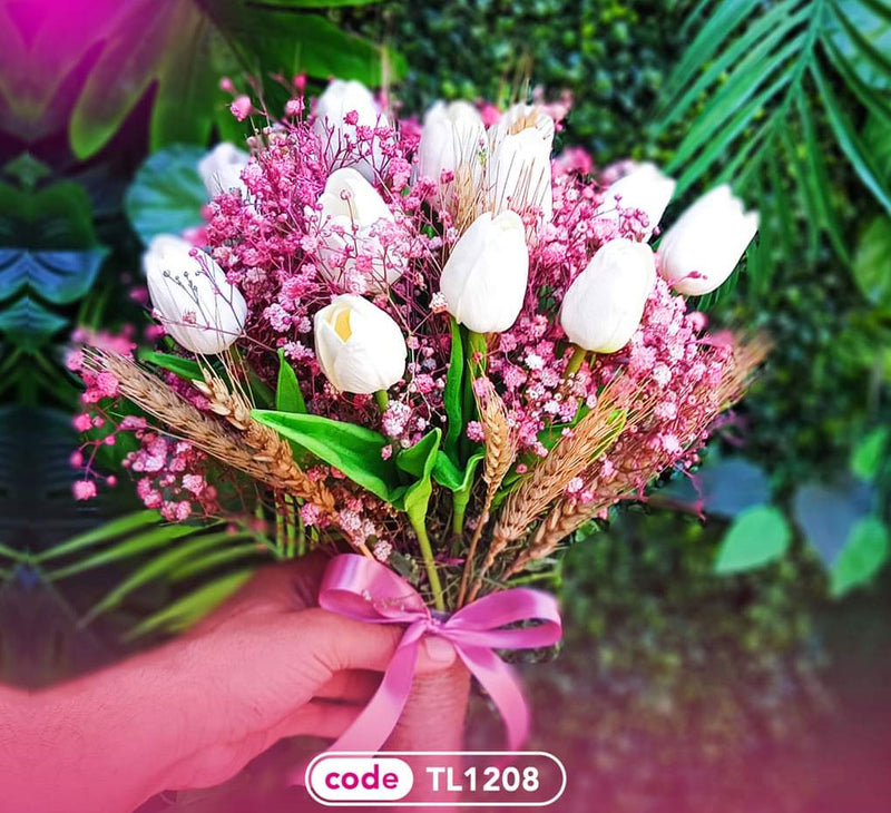 Flower bouquet of 10 roses